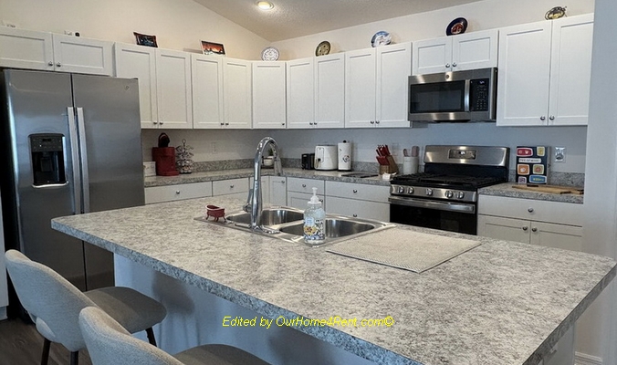uploads/property/9879/9879_9e718f3c628d475a9e1a9169ffe4ae0a.jpg